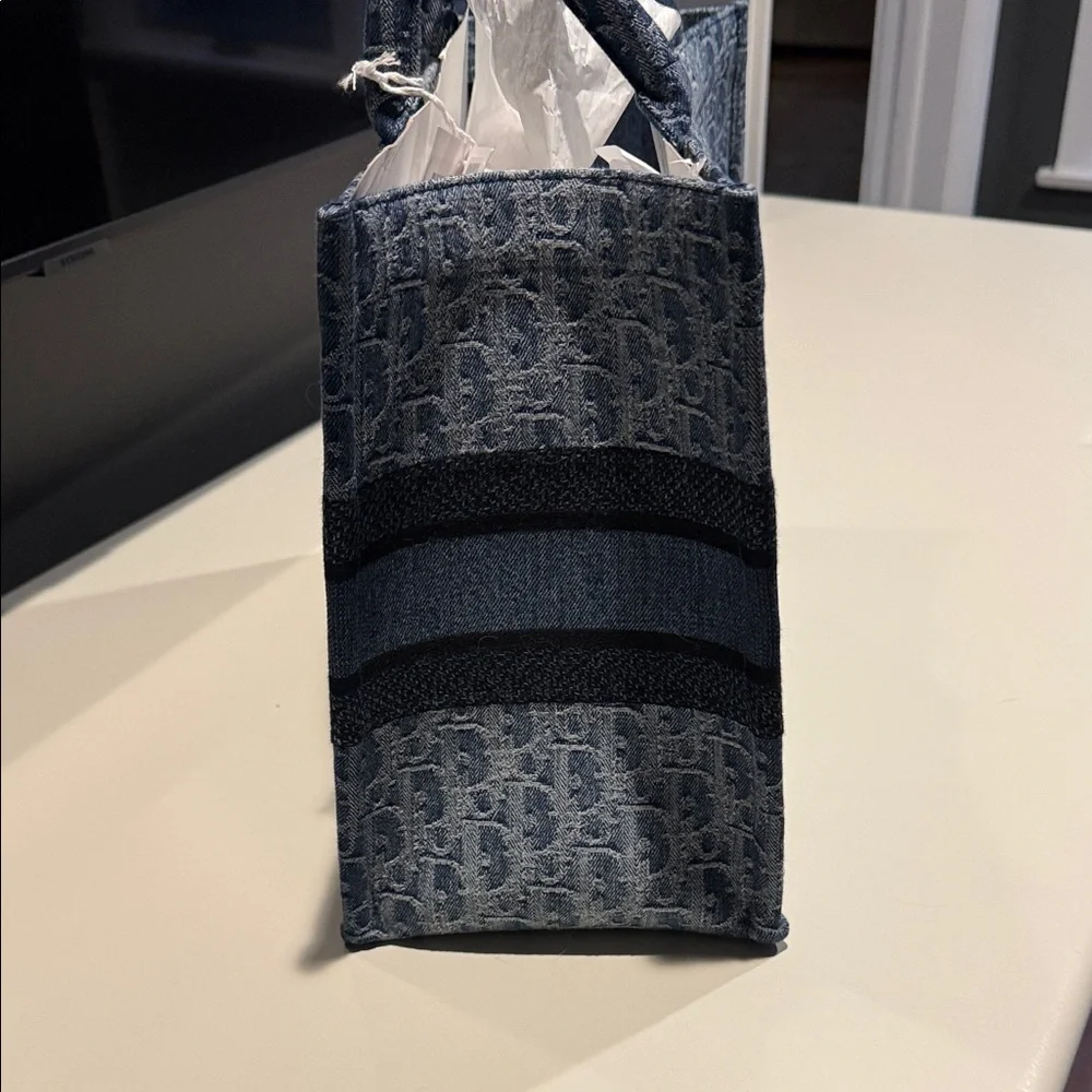 BRAND NEW Christian Dior Blue Bookbag Tote - Picture 4 of 7